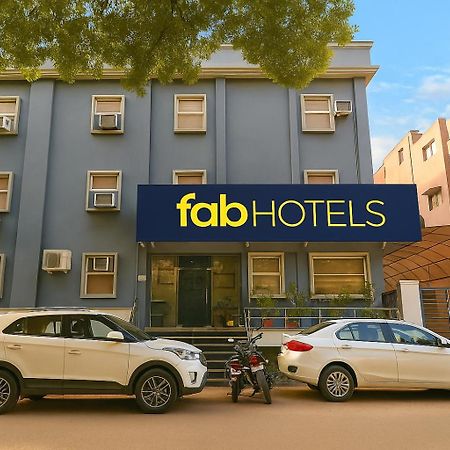 Fabhotel Lord Inn New Delhi Exterior photo