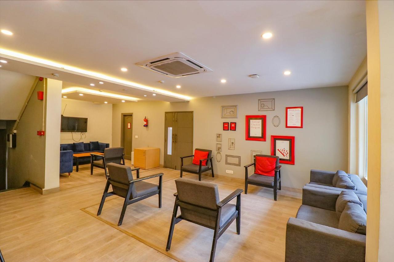 Fabhotel Lord Inn New Delhi Exterior photo